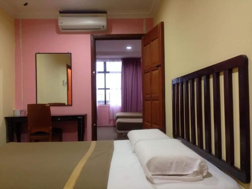 Pasir Mas Hotel Nawar מראה חיצוני תמונה