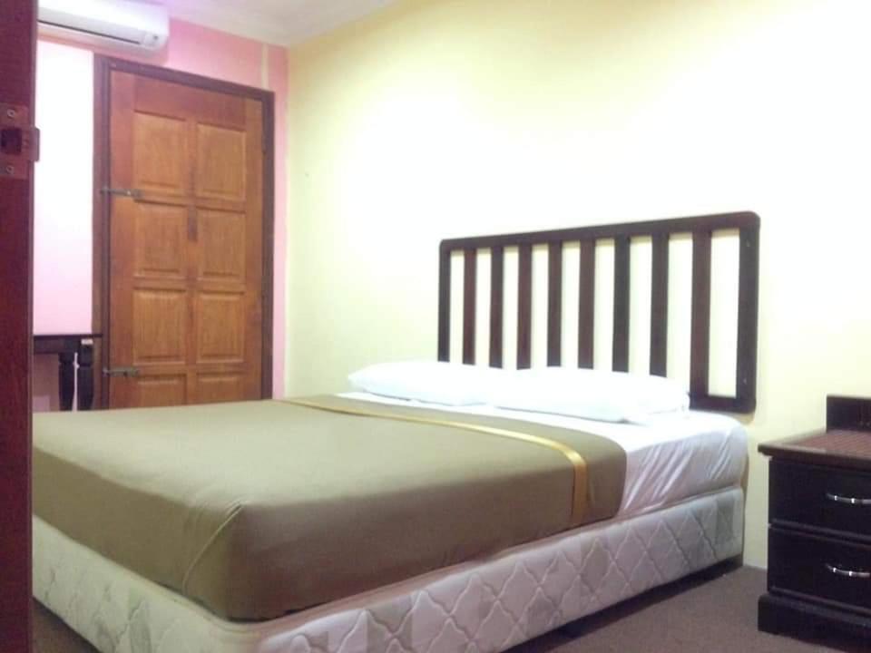 Pasir Mas Hotel Nawar מראה חיצוני תמונה