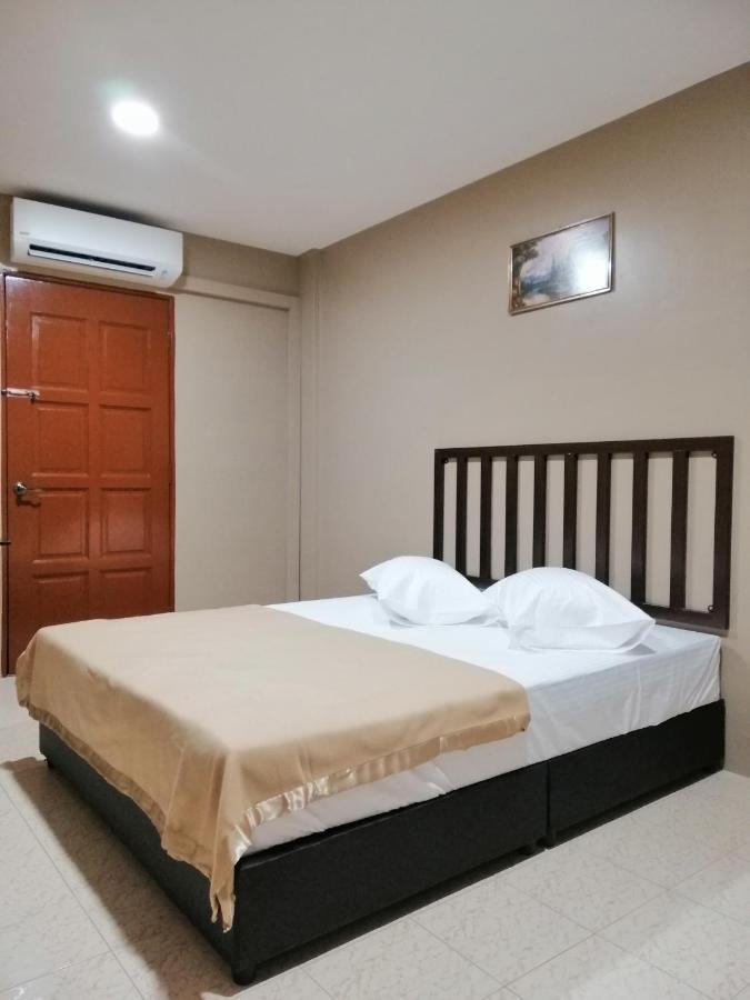 Pasir Mas Hotel Nawar מראה חיצוני תמונה
